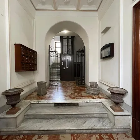 Elian In The Center Of #3 Colosseo Apartment Rome