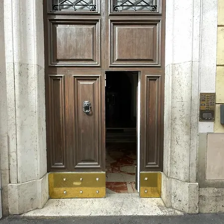 Apartment Elian In The Center Of #3 Colosseo *