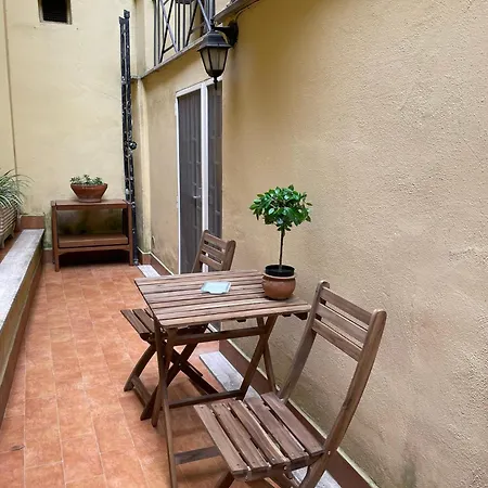 Elian In The Center Of #3 Colosseo Apartment